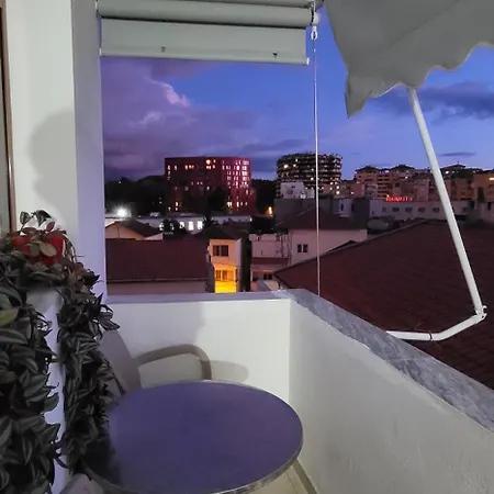 After U.s. Embassy In Appartamento Tirana