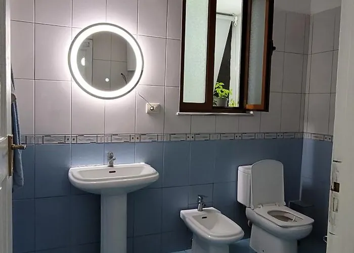 After U.s. Embassy In Daire